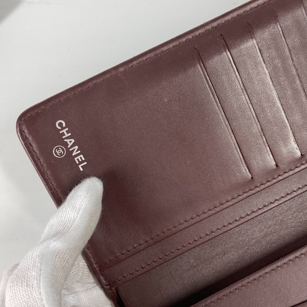 CHANEL Black Caviar Leather Logo Wallet - Picture 15 of 16